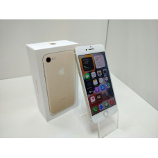 Мобильный телефон Apple iPhone 7 2/32 GB            
            б/у