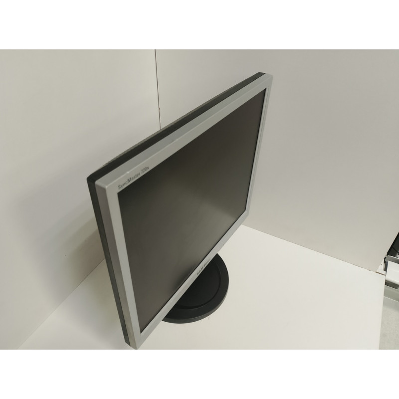 Мониторы Samsung 152V            
            б/у