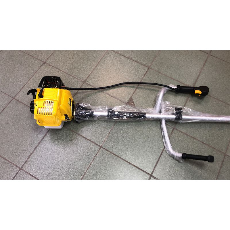 Триммер Бензиновый Huter GGT-15004Т            
            б/у
