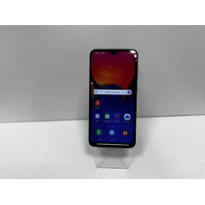 Мобильный телефон Samsung Galaxy A10 2/32 GB            
            б/у