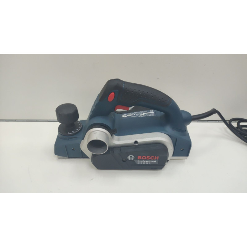 Рубанок электрический Bosch GHO-26-82            
            б/у