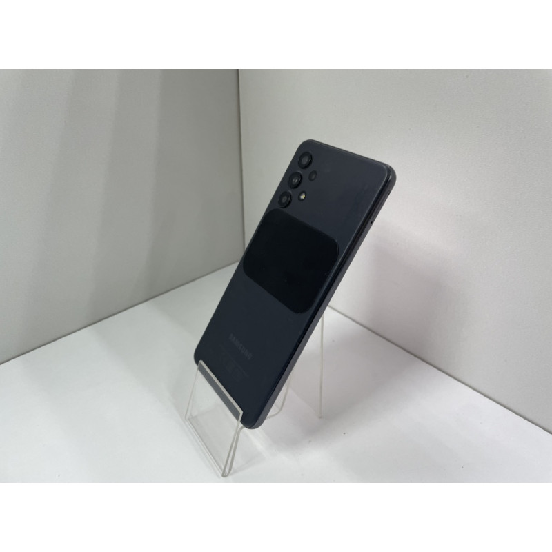 Мобильный телефон Samsung Galaxy A32 4/128 GB            
            б/у