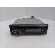 Автомагнитола Pioneer MVH-AV170            
            б/у