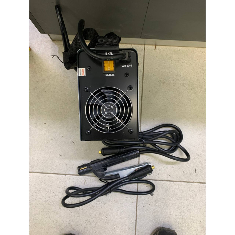 Сварочный аппарат Ресанта САИ-220
