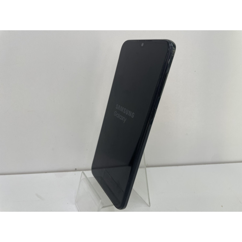 Мобильный телефон Samsung Galaxy A03 Core 2/32 GB            
            б/у