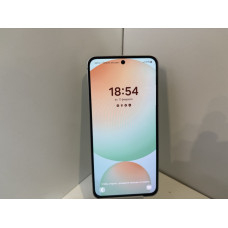 Мобильный телефон Samsung Galaxy S24 FE 8/256 ГБ            
            б/у
