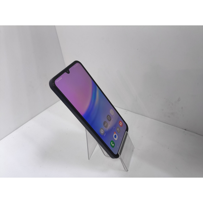 Мобильный телефон Samsung Galaxy A15 6/128 GB            
            б/у
