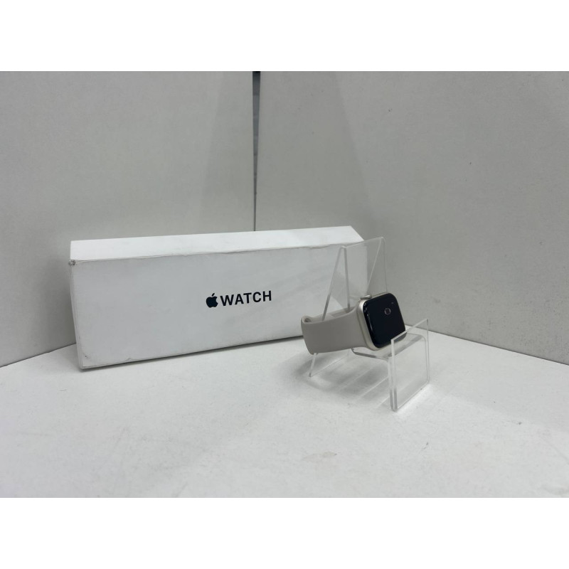 Умные Часы Apple Watch SE Gen 2 40mm            
            б/у