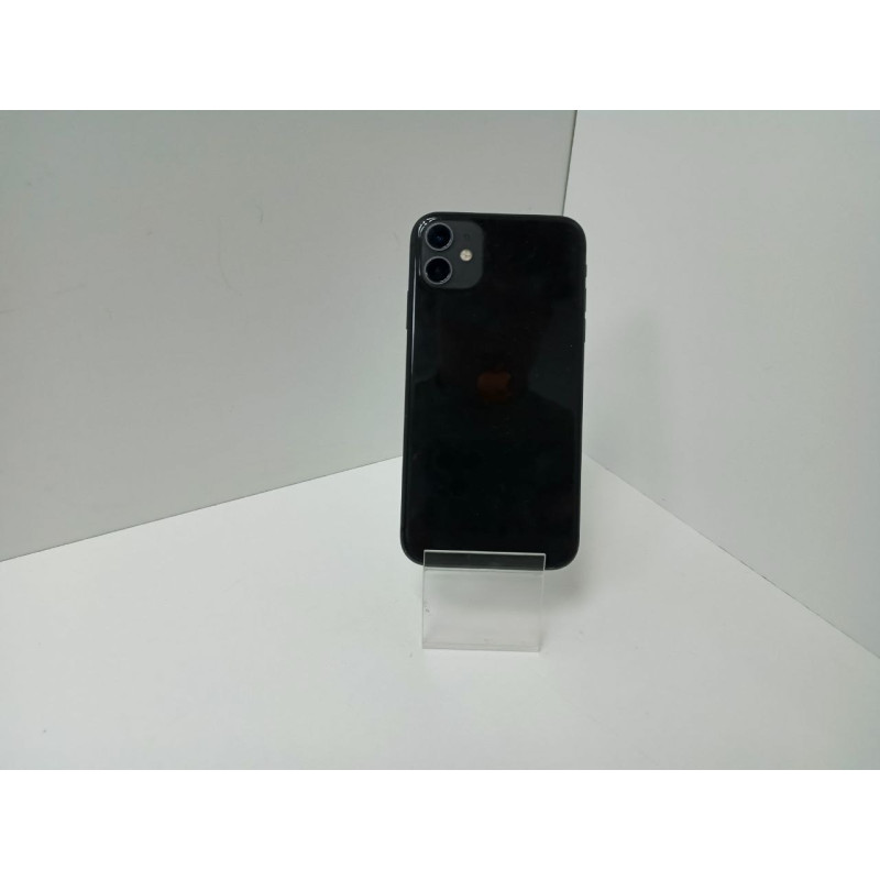 Мобильный телефон Apple iPhone 11 4/128 GB            
            б/у