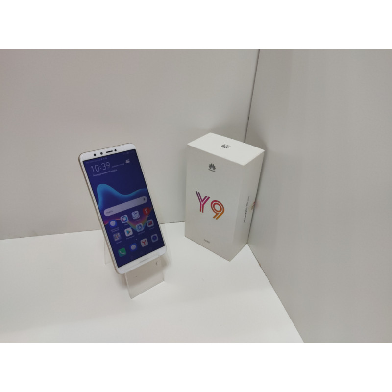 Мобильный телефон Huawei Y9 2018 3/32 GB            
            б/у