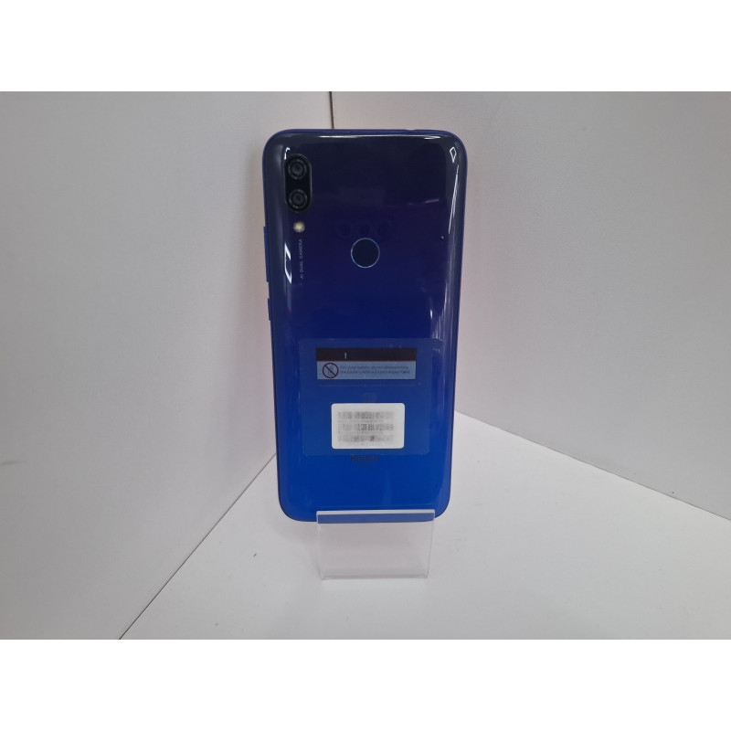 Мобильный телефон Xiaomi Redmi 7 4/64 GB            
            б/у