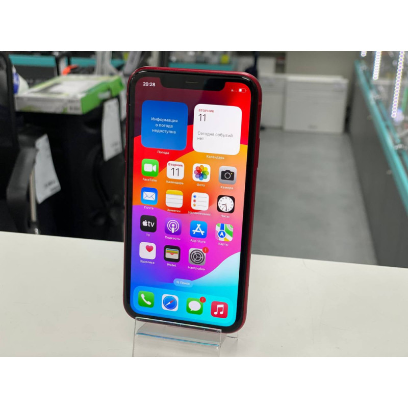 Мобильный телефон Apple iPhone 11 4/128 GB            
            б/у