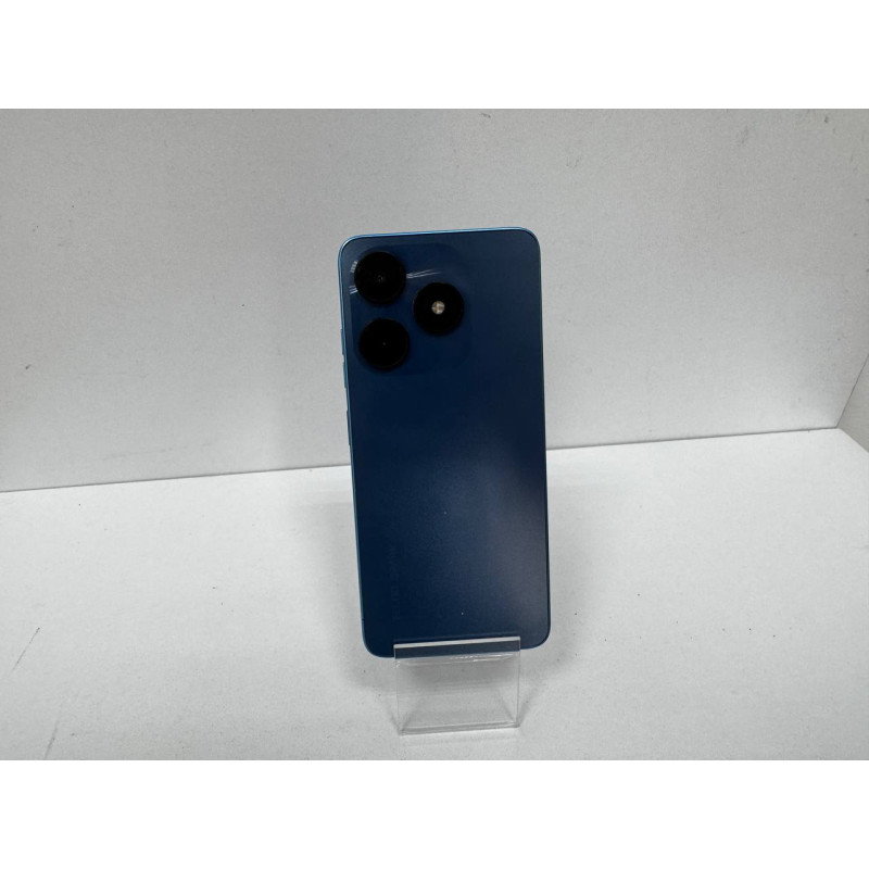 Мобильный телефон Tecno Spark 10 4/128 GB            
            б/у