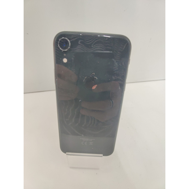 Мобильный телефон Apple iPhone XR 3/64 GB            
            б/у