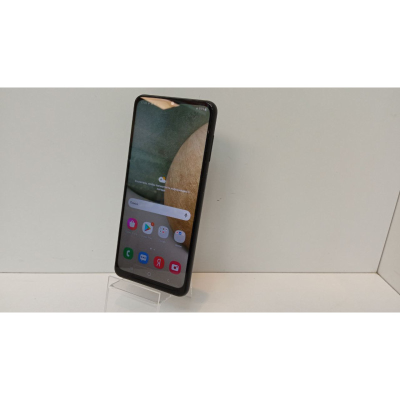 Мобильный телефон Samsung Galaxy A12 3/32 GB            
            б/у