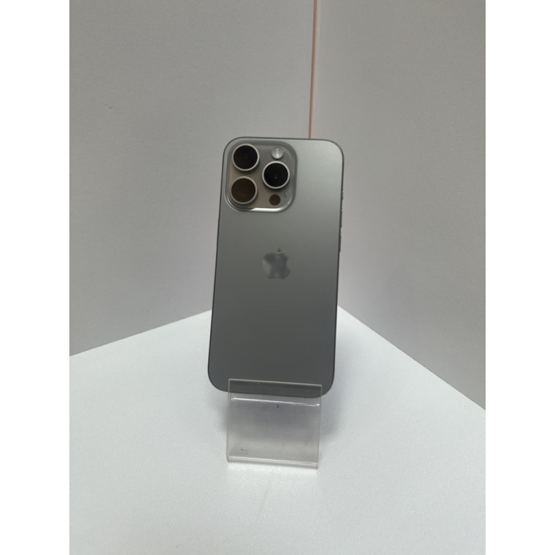 Мобильный телефон Apple iPhone 15 Pro 8/128 GB                        б/у