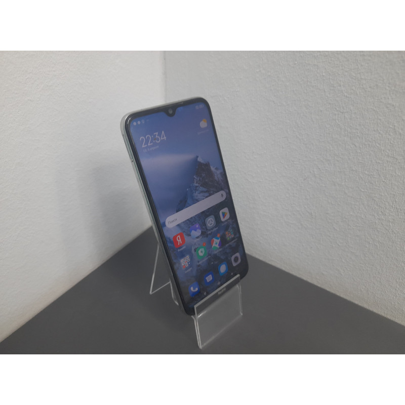 Мобильный телефон Xiaomi Redmi Note 8 4/64 GB            
            б/у