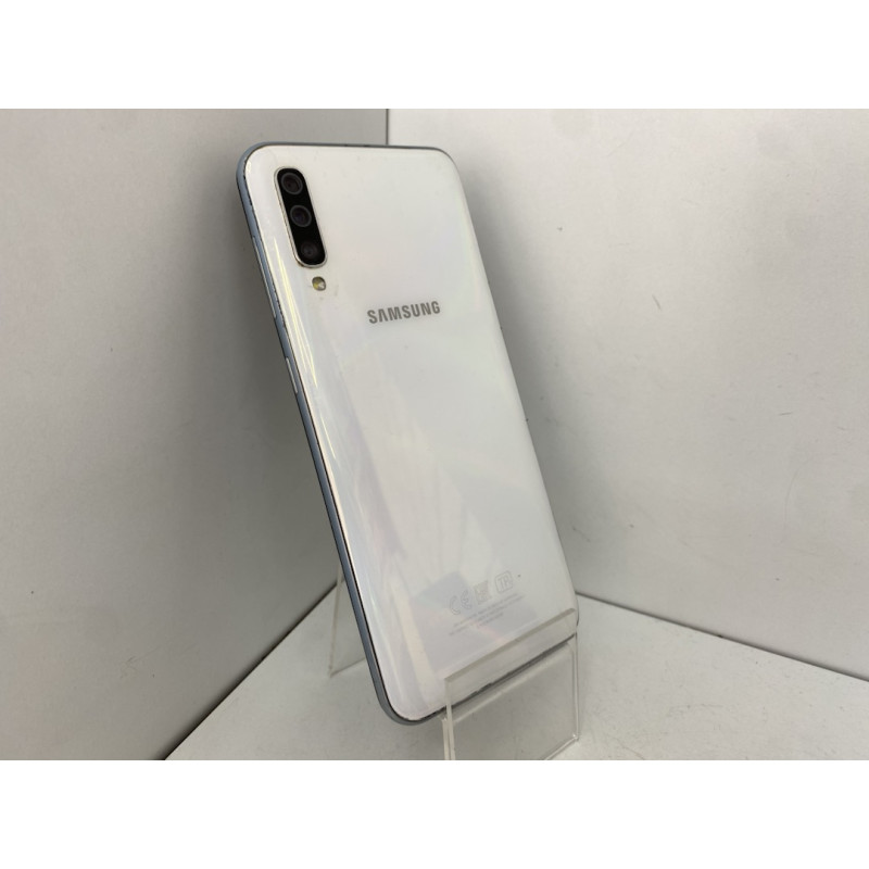 Мобильный телефон Samsung Galaxy A50 4/64 GB            
            б/у