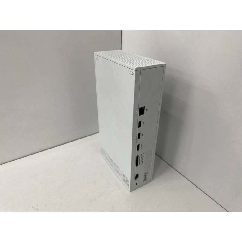 Игровые приставки Microsoft Xbox Series S 512GB            
            б/у