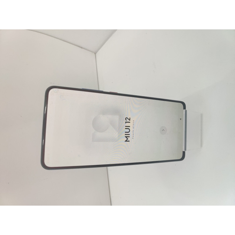Мобильный телефон Xiaomi Mi 9T 6/64 GB            
            б/у