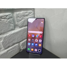 Мобильный телефон Xiaomi Redmi Note 13 Pro+ 12/512 GB            
            б/у