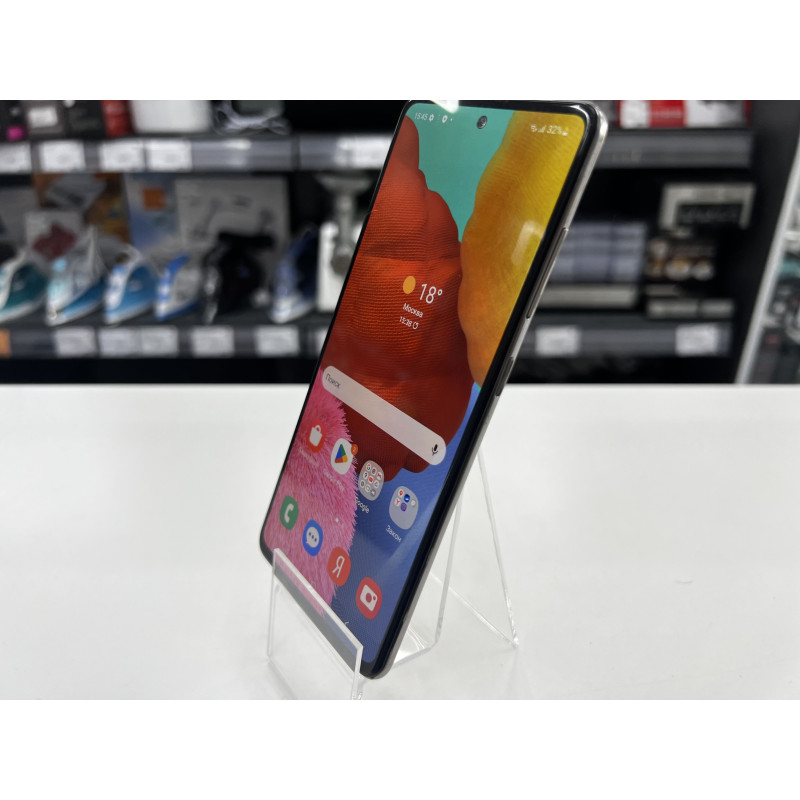 Мобильный телефон Samsung Galaxy A51 4/64 GB            
            б/у