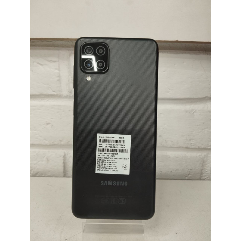 Мобильный телефон Samsung Galaxy A12 3/32 GB            
            б/у