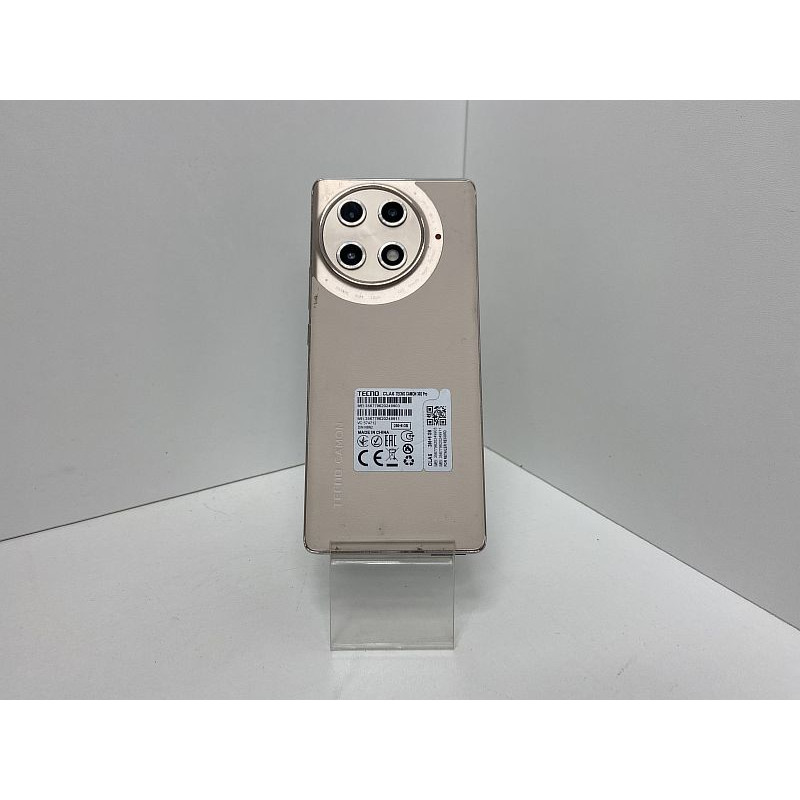 Мобильный телефон Tecno Camon 30s Pro 8/256 GB            
            б/у