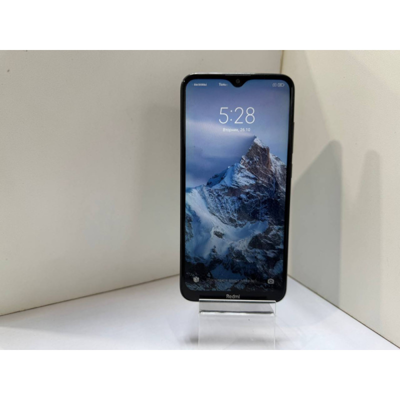 Мобильный телефон Xiaomi Redmi 8 3/32 GB            
            б/у