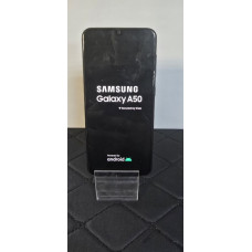 Мобильный телефон Samsung Galaxy A50 6/128 GB            
            б/у