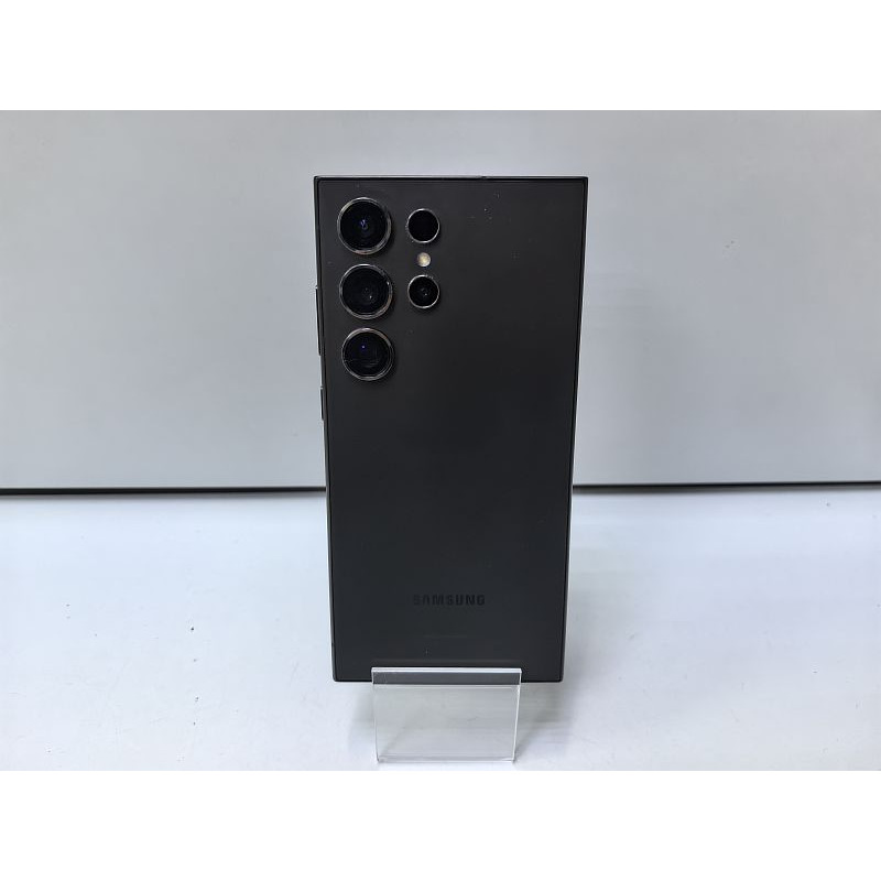 Мобильный телефон Samsung Galaxy S24 Ultra 12/256 GB            
            б/у