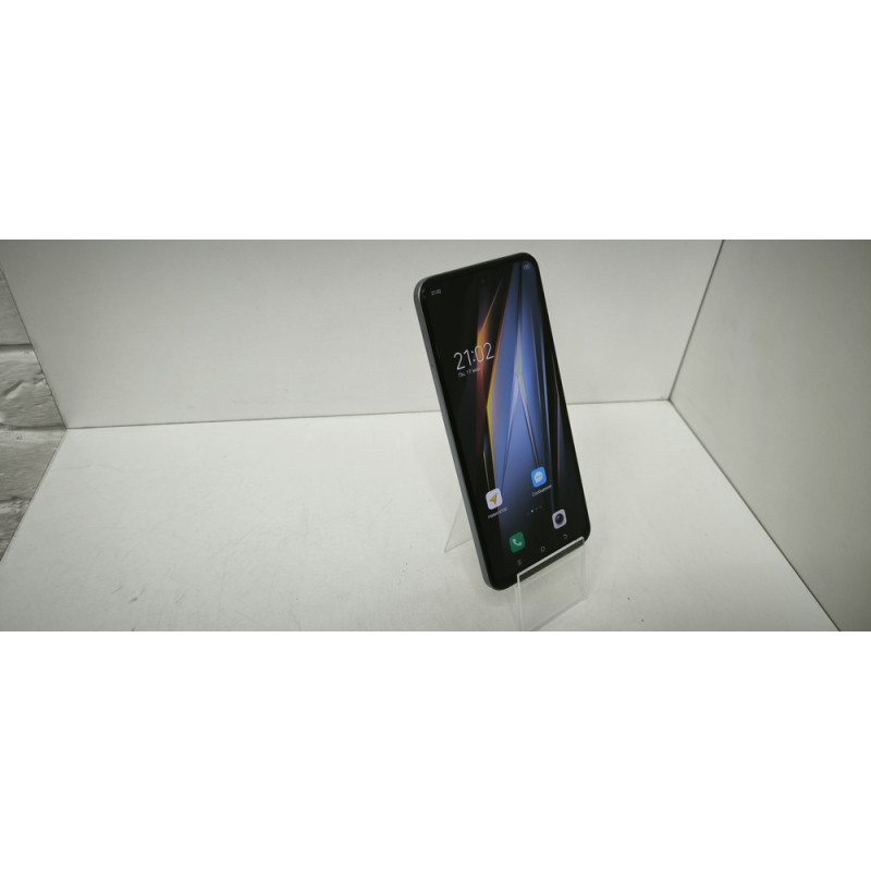Мобильный телефон Tecno Pova 4 8/128 GB            
            б/у
