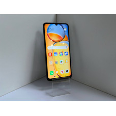 Мобильный телефон Xiaomi Redmi 13C 4/128 GB            
            б/у