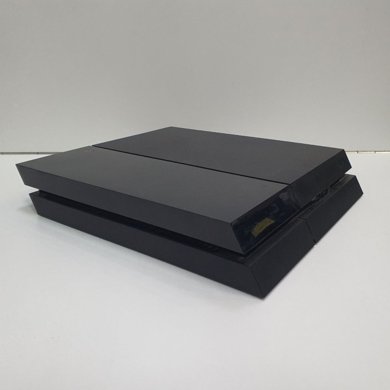 Игровые приставки Sony Playstation 4 500GB (CUH-1108A)            
            б/у