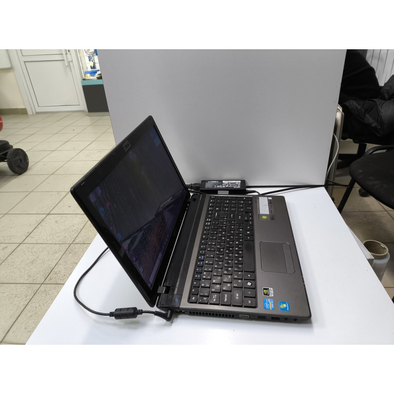 Ноутбук Acer. Aspire 5750            
            б/у