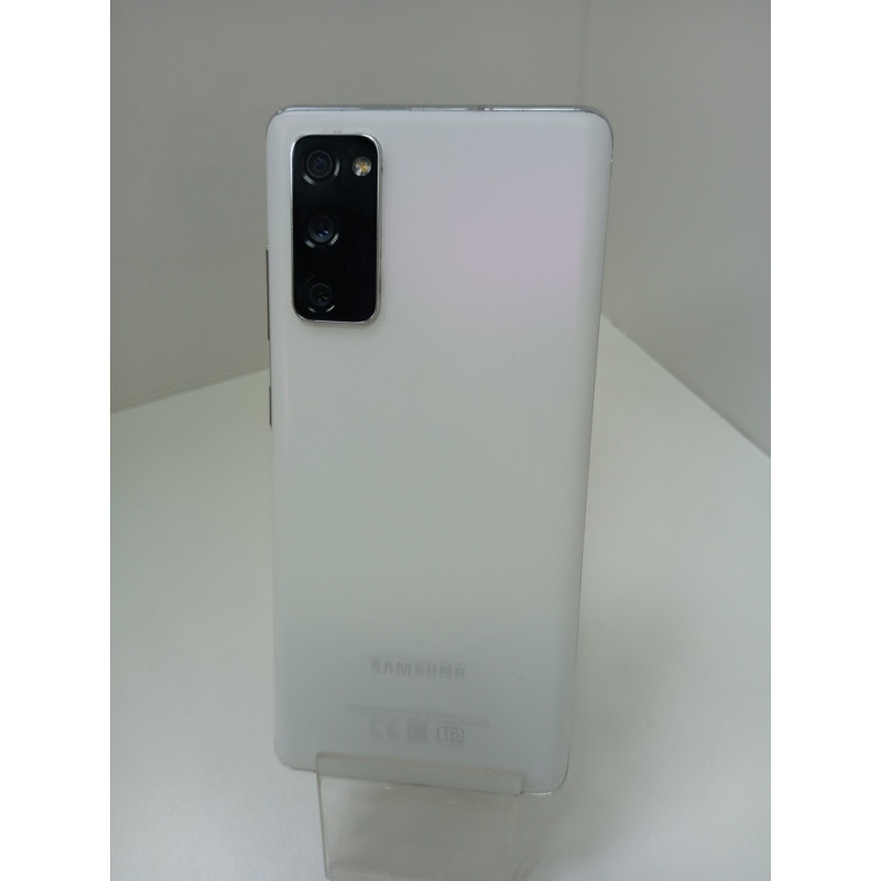 Мобильный телефон Samsung Galaxy S20 FE 6/128 GB            
            б/у