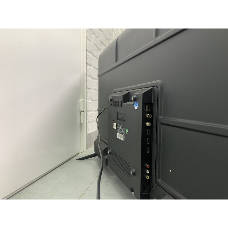 Телевизор Accesstyle U43EY1500B            
            б/у