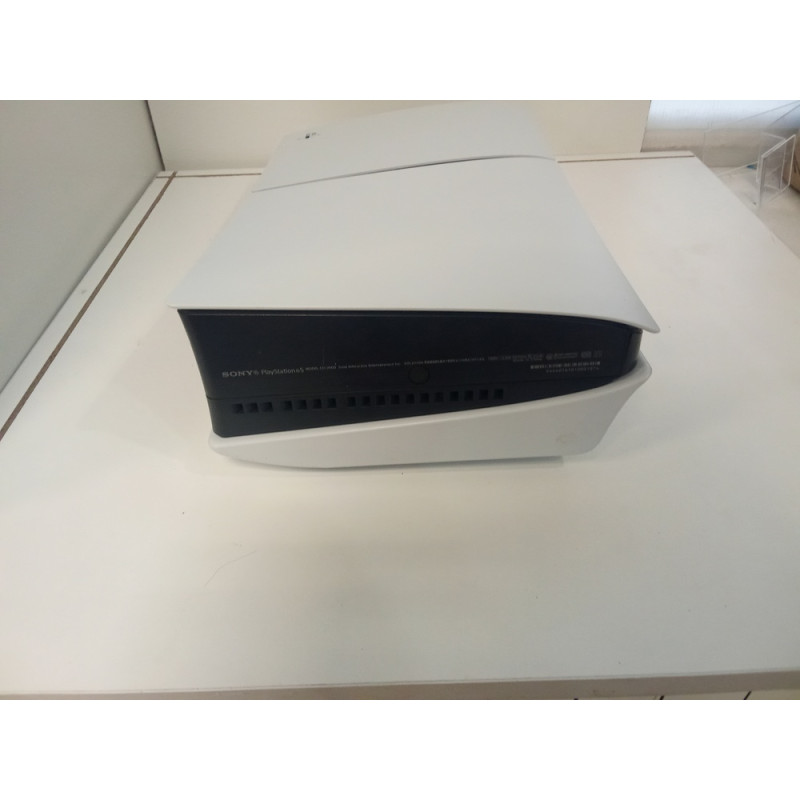 Игровые приставки Sony Playstation 5 Slim 1TB (CFI-2000)            
            б/у