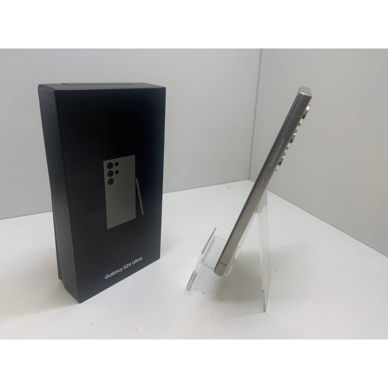 Мобильный телефон Samsung Galaxy S24 Ultra 12/512 ГБ            
            б/у