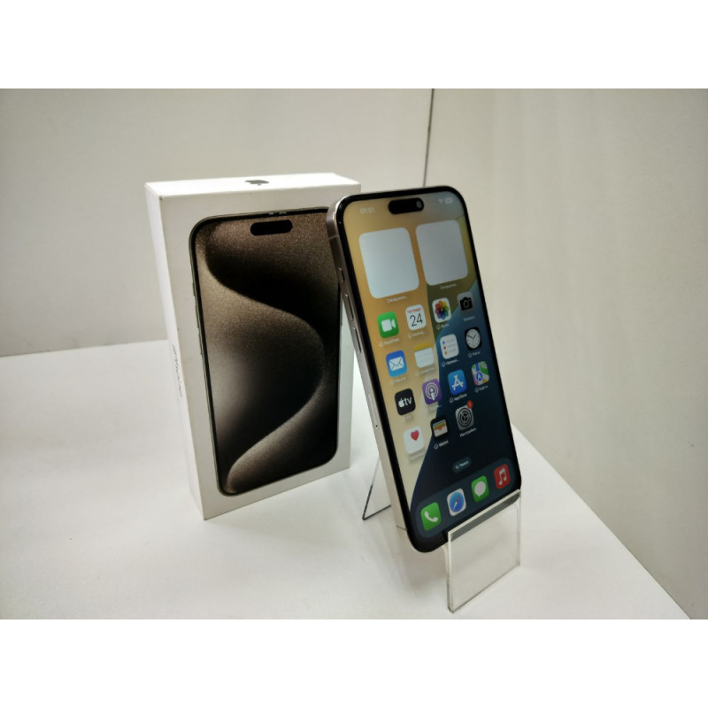 Мобильный телефон Apple iPhone 15 Pro Max 8/256 GB            
            б/у