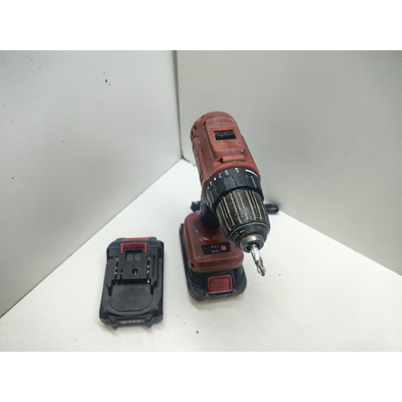 Шуруповерт Wortex BD 2025-1 DLi            
            б/у