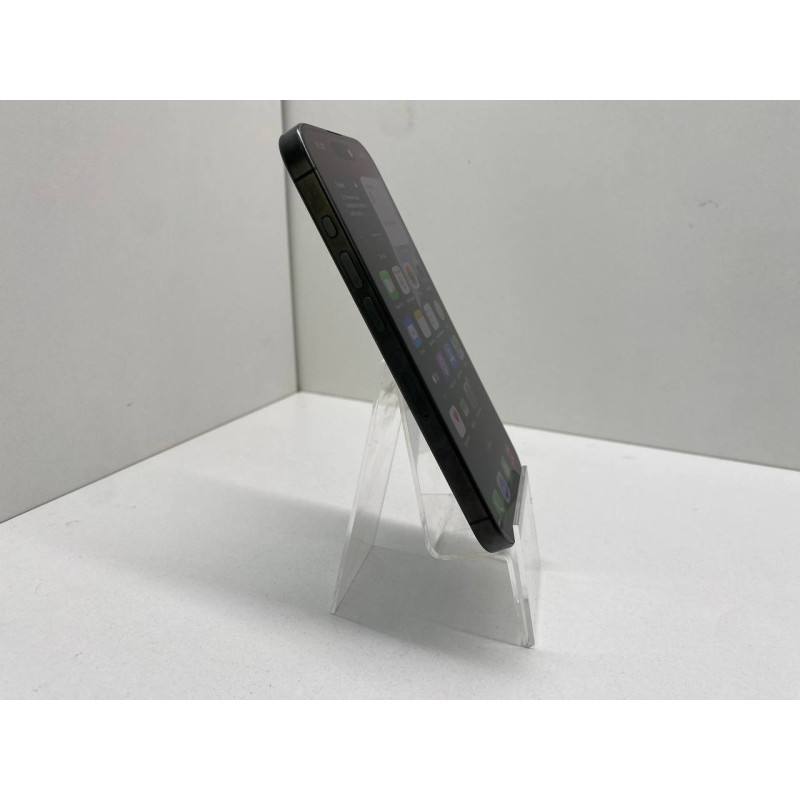 Мобильный телефон Apple iPhone 15 Pro 8/256 GB            
            б/у