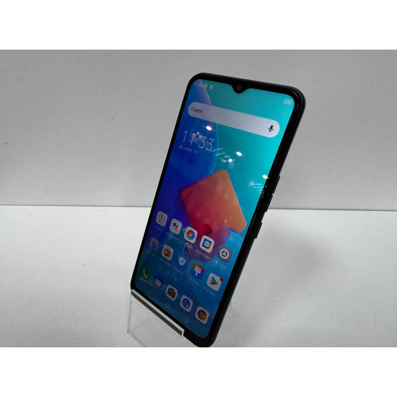 Мобильный телефон Tecno Spark 8C 4/64 GB            
            б/у