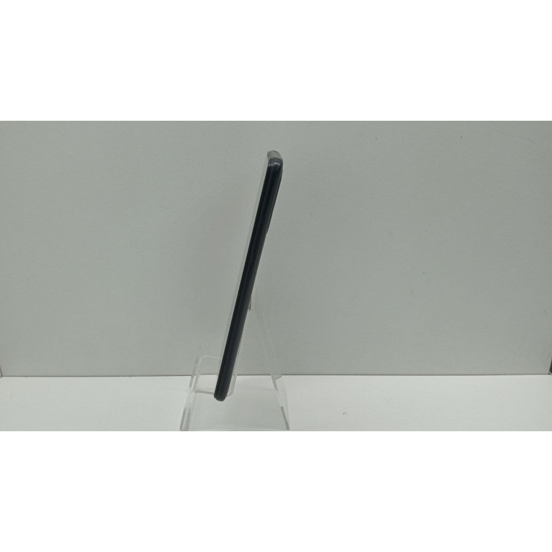Мобильный телефон Xiaomi Poco C40 4/64 GB            
            б/у