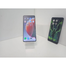 Мобильный телефон Tecno Camon 30 8/256 GB            
            б/у