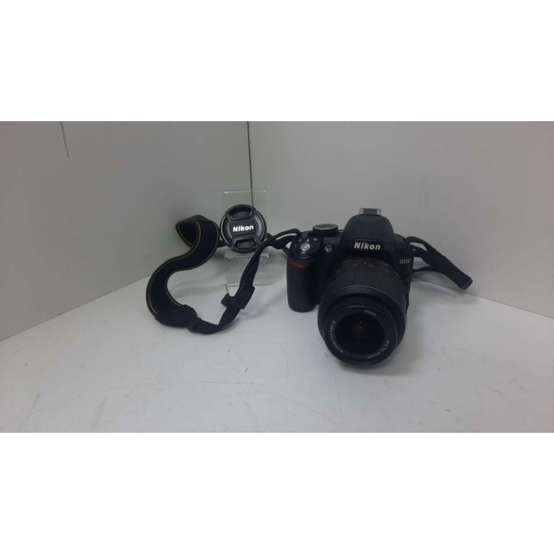 Фотоаппарат зеркальный Nikon D3100            
            б/у