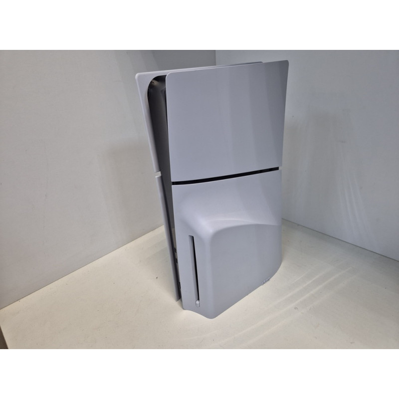 Игровые приставки Sony Playstation 5 Slim 1TB (CFI-2000)            
            б/у