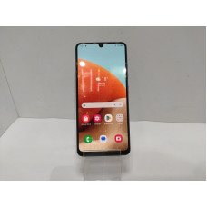 Мобильный телефон Samsung Galaxy A32 6/128 GB            
            б/у