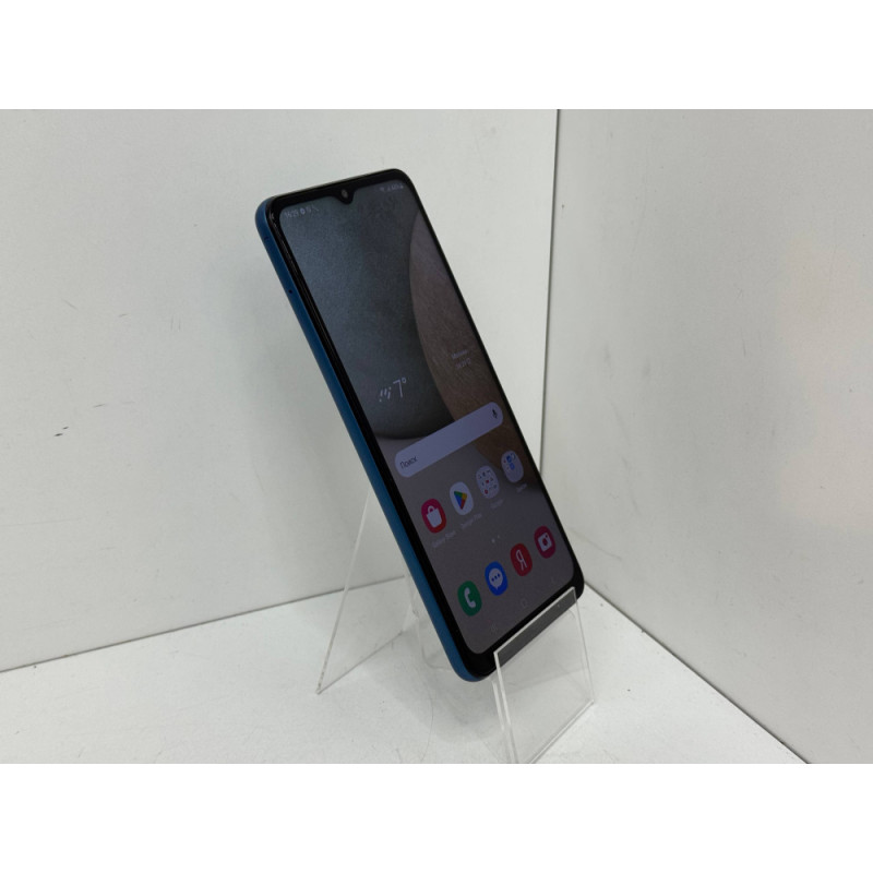 Мобильный телефон Samsung Galaxy A12 3/32 GB            
            б/у