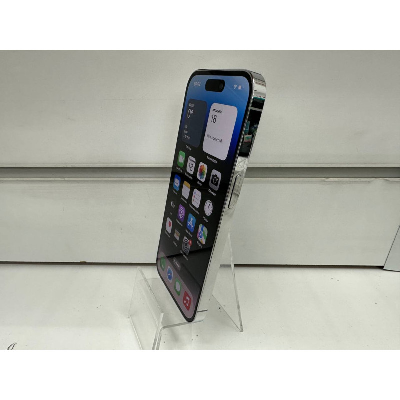 Мобильный телефон Apple iPhone 14 Pro 6/256 GB            
            б/у